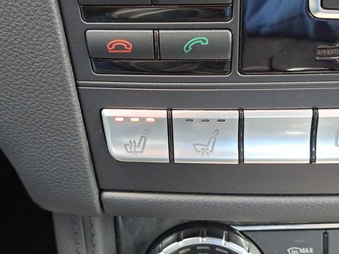 Used 2013 Mercedes-Benz CLS 550 4MATIC image 29