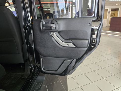 Used 2015 Jeep Wrangler Unlimited Sport w/ Power Convenience Group AWD/4WD image 16
