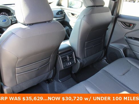 Used 2025 Subaru Forester Premium image 22