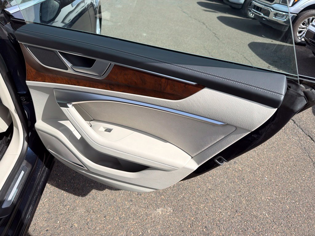 Used 2023 Audi A7 Prestige w/ Luxury Package AWD/4WD image 17