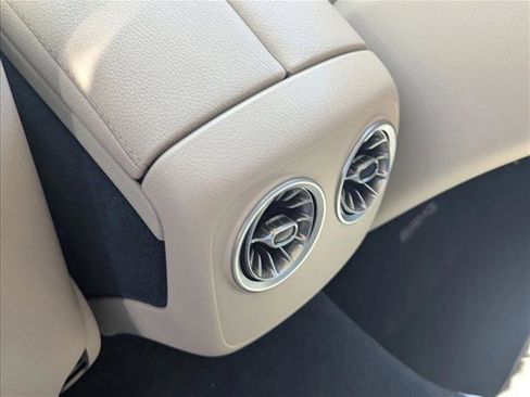 Used 2019 Mercedes-Benz E 450 4MATIC Cabriolet image 14