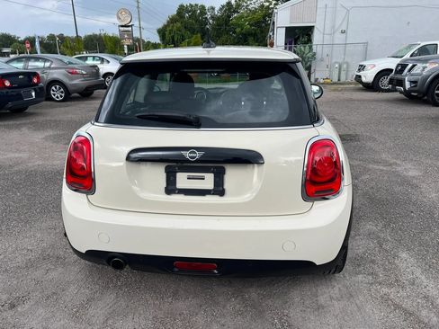 Used 2019 MINI Cooper 2-Door Hardtop FWD image 12