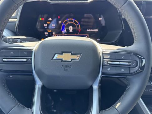 New 2025 Chevrolet Colorado LT w/ LT Convenience Package image 18