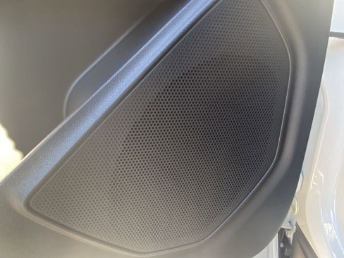 New 2026 Ford Explorer Platinum image 18