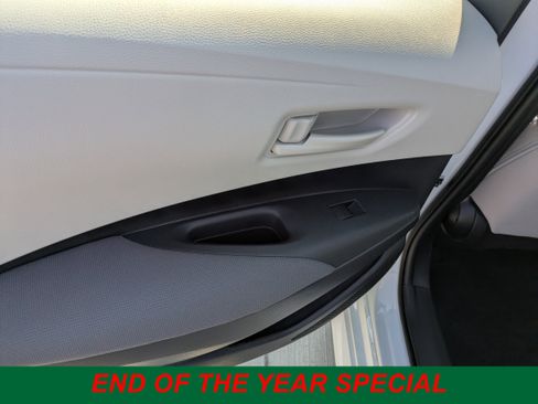 Certified 2023 Toyota Corolla LE image 13