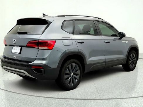 Used 2024 Volkswagen Taos S FWD image 5