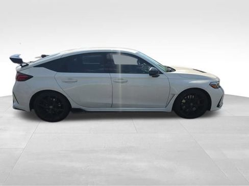 Used 2023 Honda Civic Type R image 10