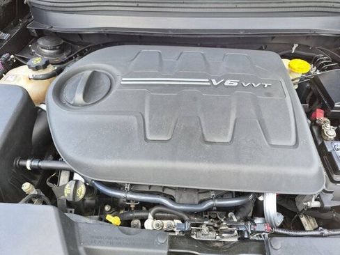 Used 2015 Jeep Cherokee Limited AWD/4WD image 37