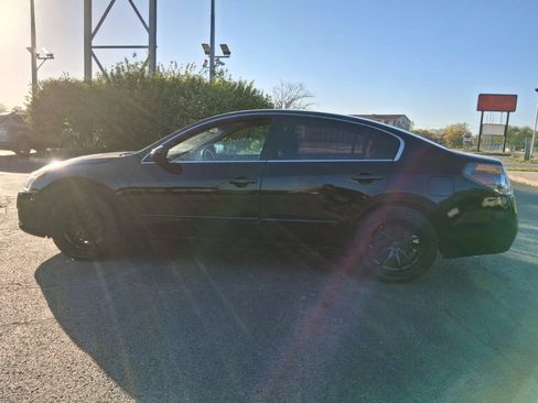 Used 2012 Nissan Altima 2.5 S FWD image 5