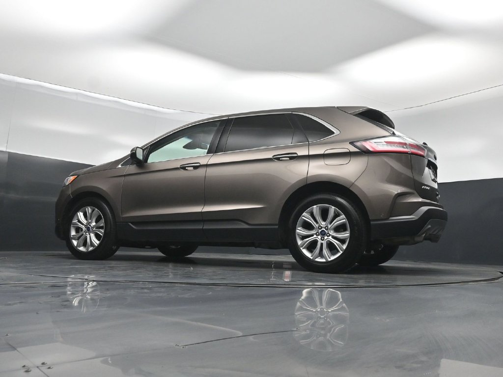 Used 2019 Ford Edge Titanium w/ Equipment Group 301A FWD image 52