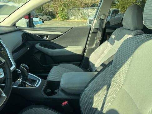 Certified 2023 Subaru Outback Premium image 8