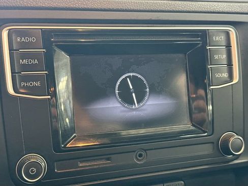 Used 2017 Volkswagen Jetta S w/ Jetta S Cold Weather Package FWD image 15