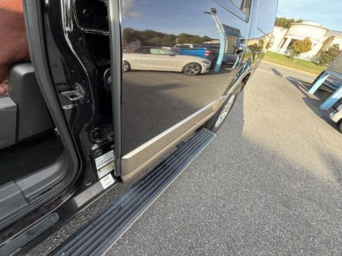 Used 2013 Ford Expedition EL King Ranch image 34