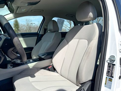 Used 2021 Kia K5 LXS image 16