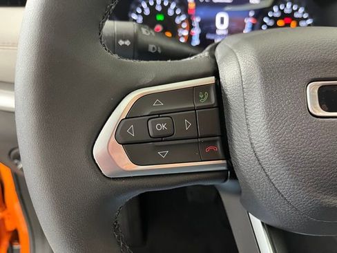 Used 2026 Jeep Compass Limited image 20