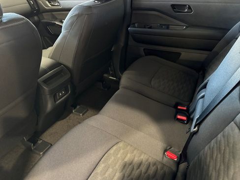 New 2026 Nissan Pathfinder SV w/ Cargo Package FWD image 9