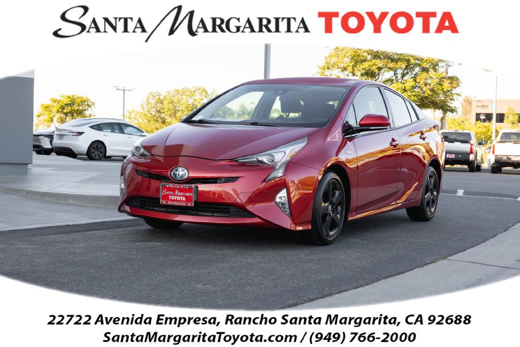 Used 2018 Toyota Prius Three Touring FWD image 1