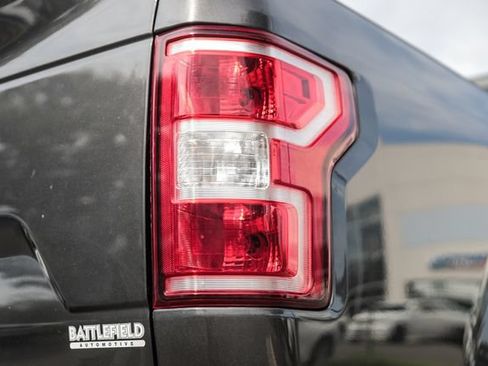 Used 2018 Ford F150 XLT w/ Equipment Group 302A Luxury AWD/4WD image 26