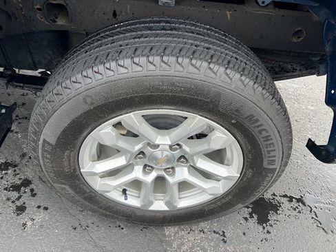 Certified 2024 Chevrolet Silverado 1500 LT AWD/4WD image 25