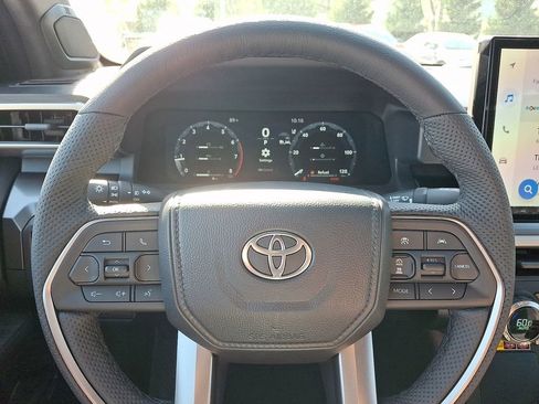 New 2026 Toyota Tacoma TRD Off-Road AWD/4WD image 18