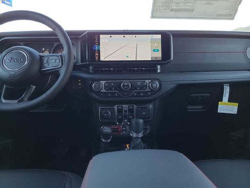 New 2026 Jeep Wrangler Unlimited Rubicon image 18