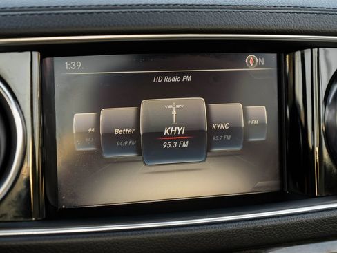 Used 2017 Mercedes-Benz SL 450 image 24