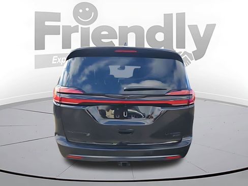 New 2026 Chrysler Pacifica Limited w/ S Appearance Package image 4