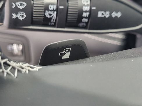 New 2025 Chevrolet Blazer EV LT image 16