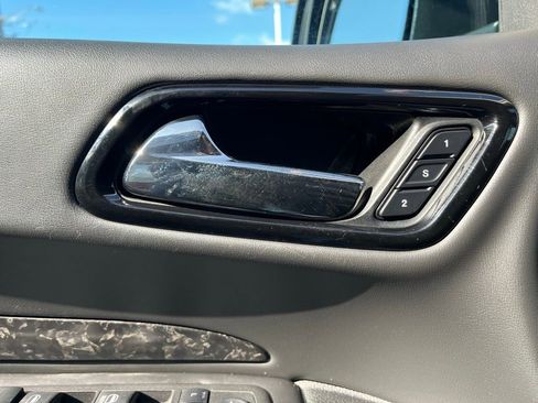 Used 2022 Dodge Durango R/T image 24