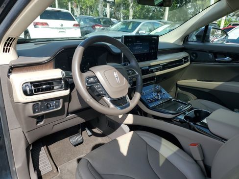 Certified 2021 Lincoln Nautilus Reserve image 14