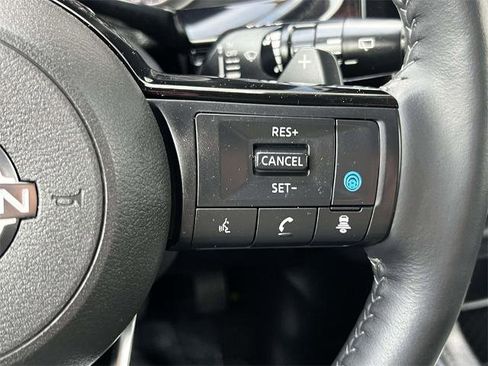 Certified 2024 Nissan Pathfinder SL image 22