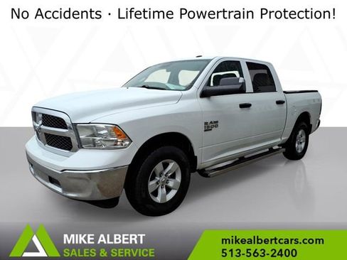 Used 2022 RAM 1500 Tradesman w/ Chrome Appearance Group image 3