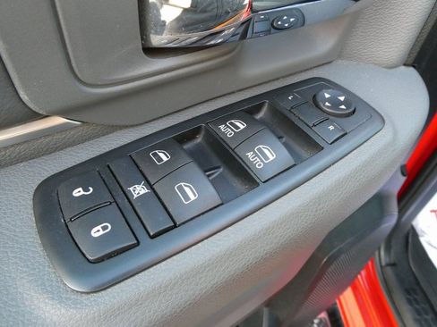 Used 2016 RAM 1500 Big Horn image 23