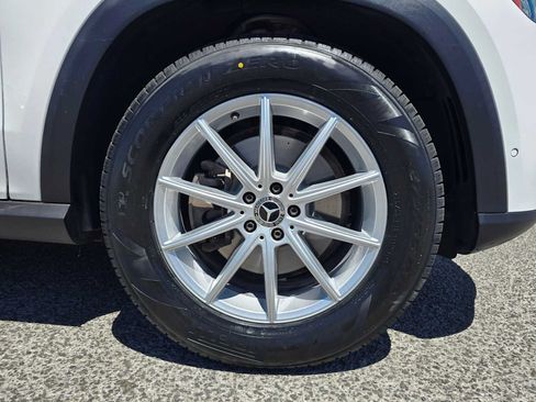 Used 2025 Mercedes-Benz GLE 350 4MATIC image 10