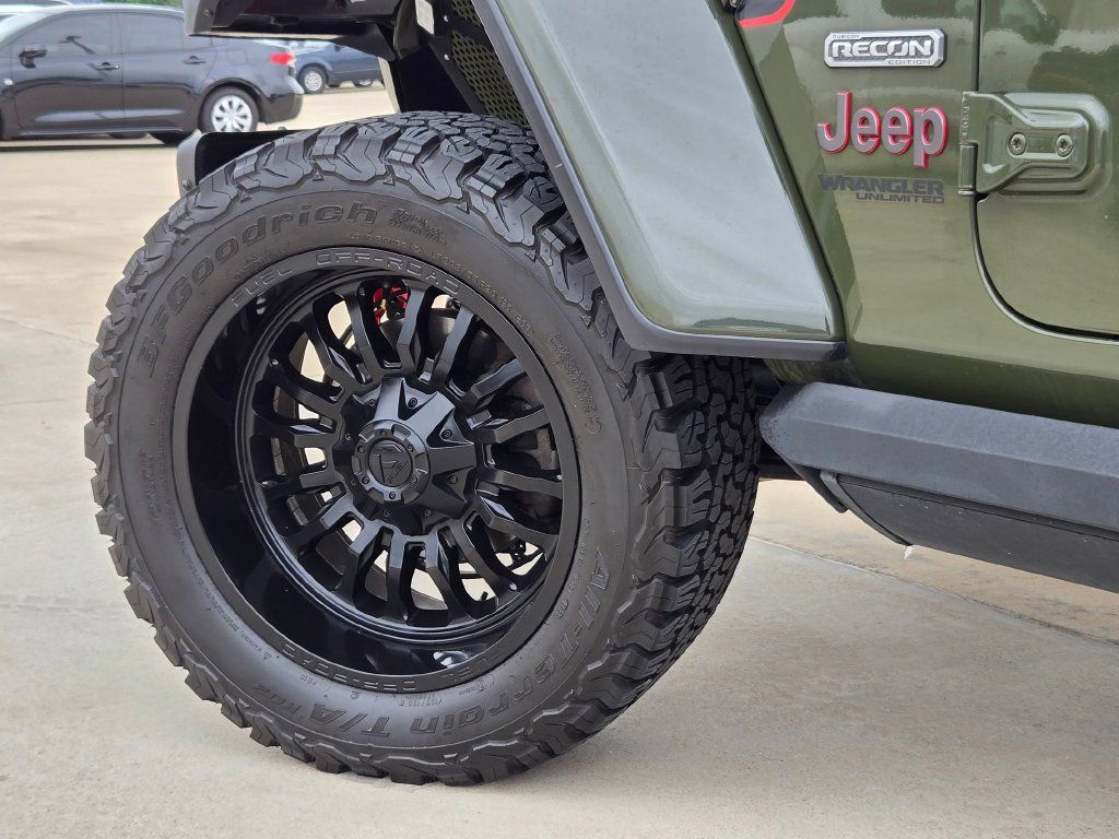 Used 2020 Jeep Wrangler Unlimited Rubicon w/ Quick Order Package 28Y Recon AWD/4WD image 32