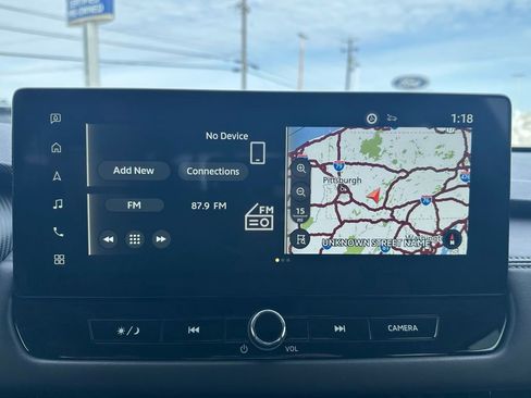 Used 2025 Mitsubishi Outlander SE image 26