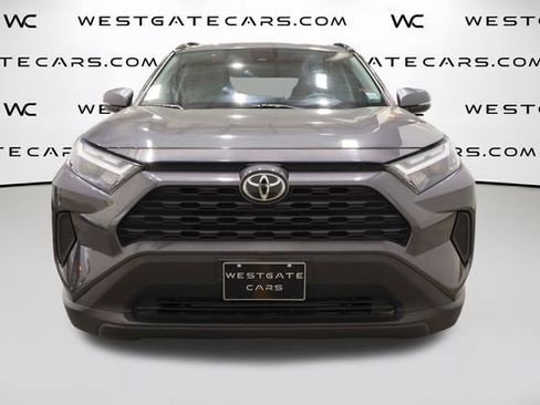 Used 2022 Toyota RAV4 XLE image 4