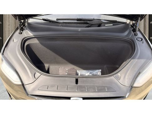Used 2023 Tesla Model X Plaid AWD/4WD image 9