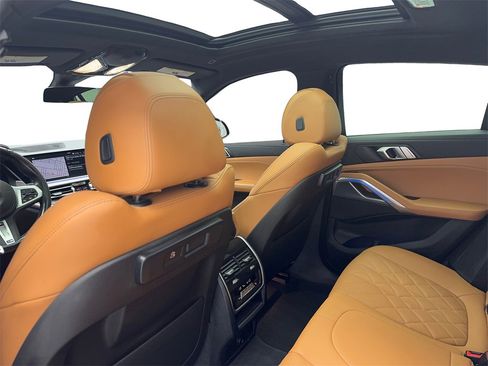 Used 2023 BMW X6 xDrive40i w/ M Sport Package image 41