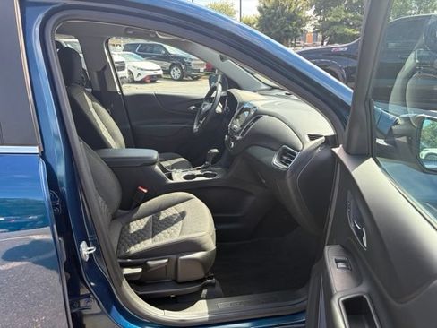Used 2021 Chevrolet Equinox LT AWD/4WD image 27