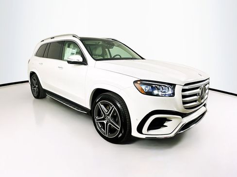 Used 2026 Mercedes-Benz GLS 450 GLS 450 image 3
