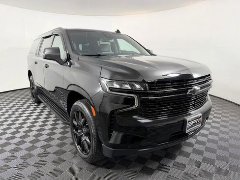 Used 2023 Chevrolet Suburban RST w/ Luxury Package image 5