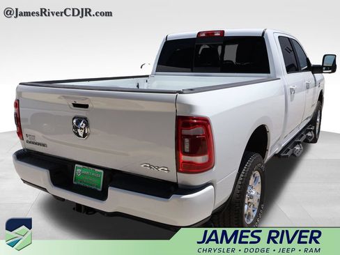 Used 2024 RAM 2500 Laramie w/ Safety Group AWD/4WD image 5