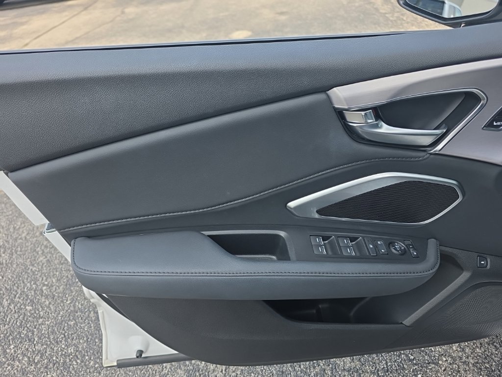 Used 2023 Acura RDX FWD image 16
