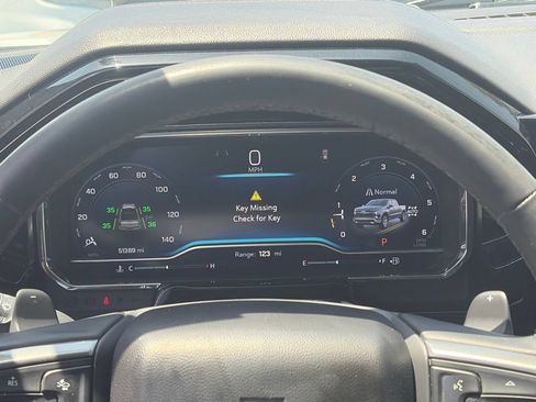 Used 2024 Chevrolet Silverado 1500 RST w/ Texas Edition Plus AWD/4WD image 6