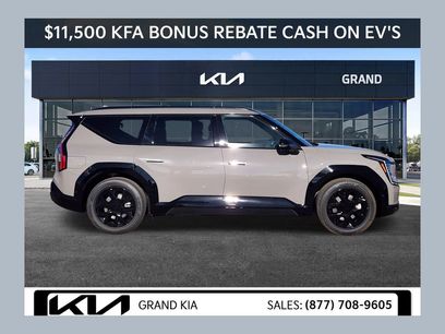 New 2026 Kia EV9 Land