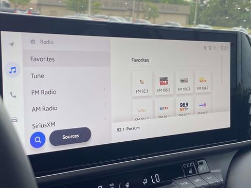 Used 2025 Toyota Camry XSE FWD image 19