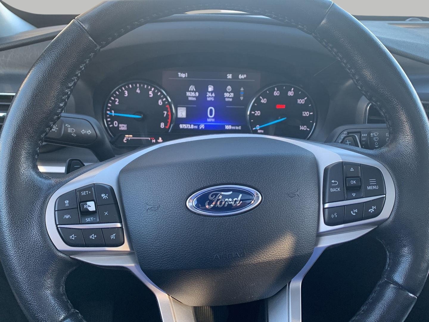 Used 2021 Ford Explorer XLT w/ Equipment Group 202A AWD/4WD image 10