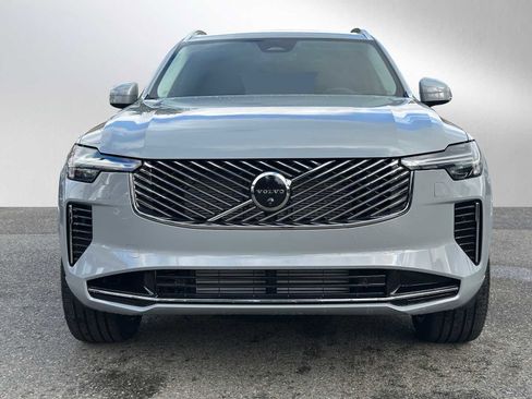 New 2026 Volvo XC90 T8 Plus image 8