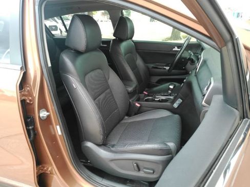 Used 2018 Kia Sportage EX w/ EX Technology Package FWD image 25
